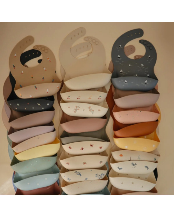 Celemek Bayi MUSHIE SILICONE BIB